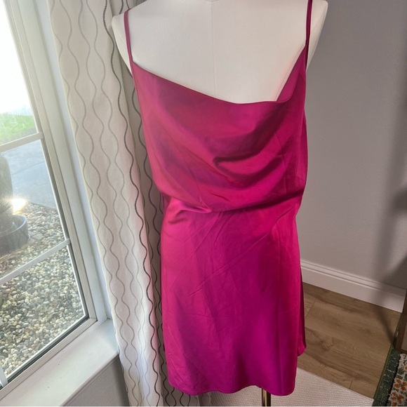 Forever 21 Hot Pink Satin Slip Mini Dress Women’s Size M - Picture 2 of 14